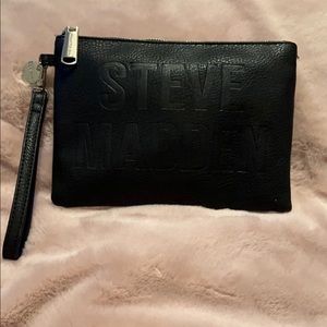 Steve Madden Wristlet